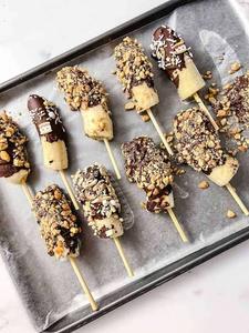 Bouchées de banane glacées au chocolat OEM, dessert aux fruits surgelés de qualité supérieure pour supermarchés et détaillants - Product Image 4