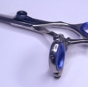 Barber 420 J2 Acero Inoxidable 6.5" 360 °   Tijeras de Corte Recto Profesionales para Peluquería con Anillo Giratorio para el Pulgar - Product Image 5