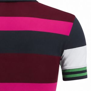 Polo Sublimado a Rayas Rosa y Negro para Mujer, Manga Corta, Top Deportivo Moderno, Ropa de Golf Cómoda para Práctica Deportiva - Product Image 5