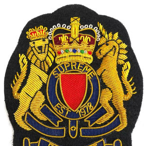 Parche de bordado a mano personalizado con hilo de oro para uniforme, blazer o decoración de prendas - Product Image 6