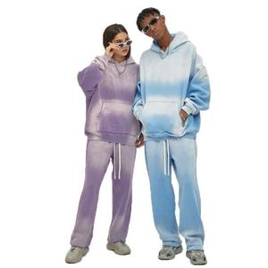 Ensemble de survêtement décontracté léger personnalisé pour l'hiver |   Survêtement pour homme en coton 100% respirant et coupe-vent avec broderie vieillie - Product Image 2