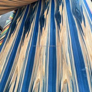 Panneau de contreplaqué décoratif en cèdre bleu teinté IRODORITAI, plaqué et recouvert d'uréthane, pour usage intérieur - Product Image 2