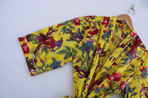 Bata Kimono de Algodón Suave y Transpirable con Estampado de Dibujos Animados Naaz Textile para Mujer, Camisón de Verano Hecho a Mano ODM con Cuello en V y Cintura Elástica - Product Image 3