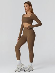 Ensemble de yoga sans couture 2 pièces : haut court taille haute et leggings longs, couleur unie, col carré, dos croisé, tenue de sport pour femme - Product Image 5
