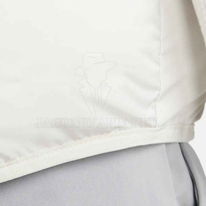 Chaleco acolchado ligero para hombre, ideal para invierno, actividades al aire libre, senderismo, viajes y clima frío, con relleno térmico suave. - Product Image 5