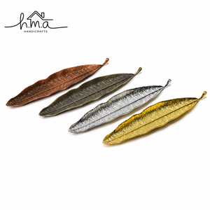 Portavelas Decorativo en Forma de Hoja de Latón, Acabado en Oro, Plata o Cobre, Centro de Mesa, Decoración para el Hogar - Product Image 1