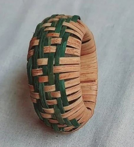 Elegante Anillo para Servilletas de Ratán de Dos Tonos, Hecho a Mano con Fibra Natural Negra, Porta Servilletas para Mesa de Comedor, Decoración Moderna para Bodas y Fiestas - Product Image 2