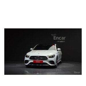 Mercedes-Benz Clase E E350 4MATIC AMG Line, Modelo Abril 2023, 54,875 km, Caja de Cambios Automática, Volante a la Izquierda, Asientos de Cuero, Cámara Trasera - Product Image 3