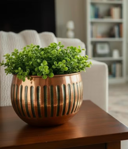 Macetas Modernas de Hierro Forjado a Mano con Textura, de Cobre Premium, para Decoración de Interiores y Proyectos de Jardinería, Venta al Por Mayor desde India - Product Image 3