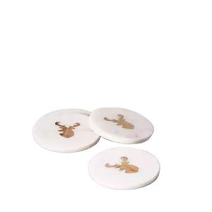 Juego de 4 posavasos de piedra de mármol natural hechos a mano con Centro grabado de metal de latón, accesorios elegantes y duraderos para bebidas - Product Image 1