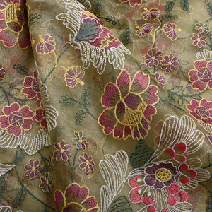 Tela de encaje floral de malla de georgette de calidad exportación con bordado maltado premium para vestidos de novia y prendas de ocasión. - Product Image 1