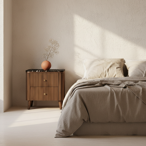 Table d'appoint moderne avec 2 tiroirs, en MDF acacia, placage chêne, plateau en marbre, design dynamique pour salles à manger et espaces de vie. chambre à coucher. - Product Image 2