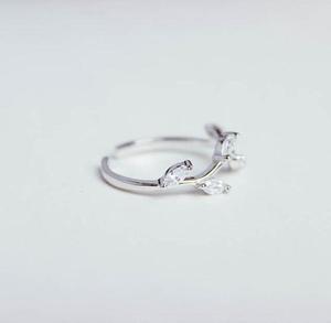 Anillo Ajustable Abierto de Plata de Ley 925 con Zirconia en Forma de Hoja y Flor con Corte Marquesa, Venta al por Mayor de Fábrica, Regalo para Mujer - Product Image 3