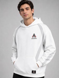 Sweat-shirt à capuche pour homme, conçu avec des matériaux de haute qualité pour un confort supérieur, une durabilité et des performances optimales au quotidien. - Product Image 1