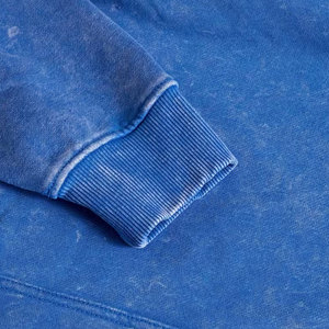 Sweat-shirt à capuche personnalisé pour homme avec impression en relief, tissu doux et style streetwear moderne - Product Image 5