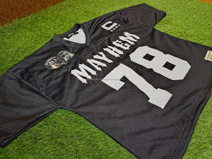 เสื้อยืดตาข่ายโพลีเอสเตอร์ออกแบบได้เองสำหรับผู้ชายเสื้อครอปไซส์ใหญ่พิเศษดีไซน์สำหรับยิมฟุตบอลเบสบอล - Product Image 2