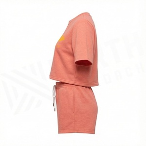 Conjunto de 2 piezas para mujer, top corto y pantalones cortos de color coral, manga corta, cuello redondo, estampado, informal, holgado, por encima de la rodilla, para primavera y verano - Product Image 3