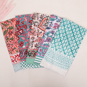 Pañuelo Bandana Cuadrado de Algodón de Alta Calidad con Diseño Paisley Multicolor, Pañuelo con Estampado Floral Multicolor, para Uso Casual y de Viaje - Product Image 4