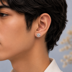 Boucles d'oreilles clous solitaires en or blanc 18 carats avec diamant rond pour femme, classiques, poli miroir, pour mariage, soirée, usage quotidien, cadeau, bijoux - Product Image 4