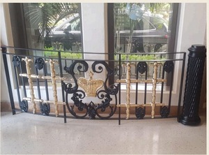 Barandilla Metálica Decorativa de Lujo para Balcón y Escalera |   Panel de Barandilla de Hierro Dorado Negro de Diseño |   Barandilla de Seguridad Moderna Personalizada - Product Image 4