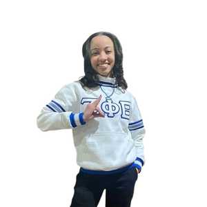 Sudadera de Cuello Redondo con Rayas Blancas Zeta Phi Beta, Bordado Chenille, Ropa de la Hermandad Griega, Sudadera Unisex de Algodón Premium - Product Image 6