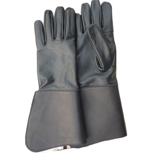 Guantes Deportivos Negros de Alta Calidad con Pantalla Táctil, para Exteriores, Lisos, de Poliéster/Algodón/Metálicos, USA 2023 - Product Image 1