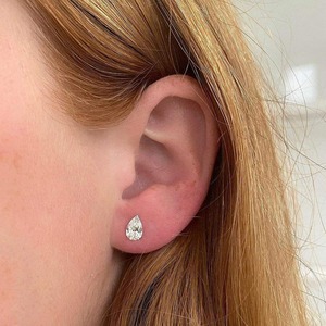 Pendientes de Diamantes Moissanite de Primera Calidad, Joyería Fina para Uso Diario y Ocasiones Especiales, Disponibles para la Venta - Product Image 4