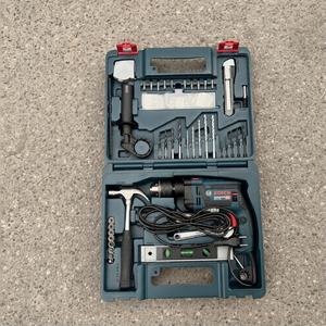 Taladro de Impacto Profesional GSB 13 RE con Cable, Motor de Escobillas, Portabrocas sin Llave, Velocidad Variable/Reversa, Diseño Robusto para Mampostería y Madera - Product Image 6