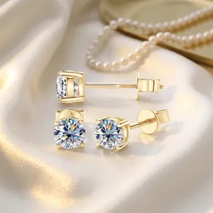 Pendientes de tuerca de moissanita con engaste de bisel de corte brillante clásico de 3mm-10mm, de plata de ley 925 chapada en oro y rodio, certificados VVS, de lujo - Product Image 2