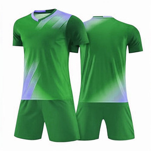 Tenue de football pour jeunes hommes, uniforme de football de qualité supérieure, uniforme de football sur mesure, vêtements d'entraînement, vêtements de sport, nouveau design - Product Image 4