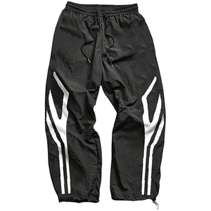 กางเกงวอร์มไนลอนทรงหลวมขาตรงสำหรับผู้ชายระดับพรีเมียม - Product Image 1