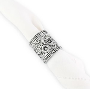 Juego de Anillos para Servilletas de Latón con Grabado Floral Plateado Antiguo de 5 cm, Vintage, Ecológicos, Duraderos, de Lujo, para Navidad, Bodas, Cenas - Product Image 4