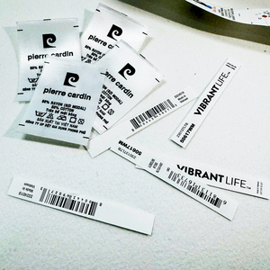 Etiquetas de cuidado de lavado personalizadas Quan Chi | Algodón ecológico, tafetán de nailon y satén para prendas | Fabricante OEM de Vietnam - Product Image 5