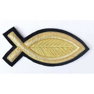Cheap High Quality Custom School Blazer Bullion <b>Wire</b> Patches Hand Embroidery Lace Sew-On Leaf Shape Badge <b>Magnet</b> Washable - Product Image 6