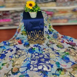 Dirac Fransawi de la más alta calidad con diseño exclusivo somalí y patrón floral, con intrincado trabajo en piedras, ideal para fiestas. - Product Image 1