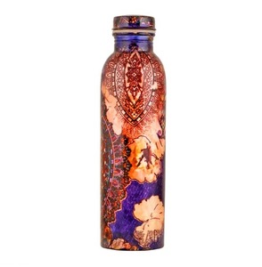 Bouteille d'eau en cuivre bleue avec impression artistique dorée, idéale pour la vie quotidienne, achetez directement auprès d'un fournisseur indien au prix de gros. - Product Image 1