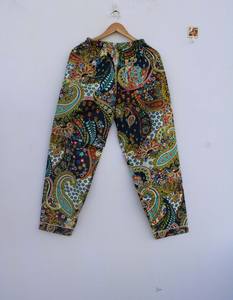 Conjunto de Pijama Coordinado con Estampado Animal para Mujer de Naaz Textile, Ropa de Dormir Informal de Verano, Suave y Transpirable, 100% Algodón - Product Image 3