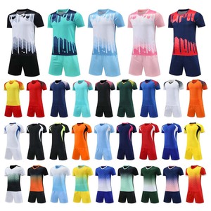 Ensemble Maillot et Short de Football pour Adulte – Tenue d'Entraînement Sportive Respirante, Anti-Transpiration et Séchage Rapide 100% Polyester - Product Image 6
