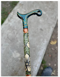 ไม้เท้าทำมือสไตล์เรสติก ALI DECORATOR รูปทรงเทวดา  ทำจากเขาสัตว์  สัมผัสเหมือนจริง  สามารถกำหนดสีและขนาดได้  ของขวัญงานศิลปะ - Product Image 1