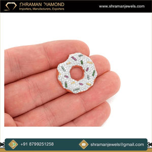 Collar con Colgante de Donuts Modernos con Diseño de Comida, Plata 925 Bañada en Oro, Diamante Moissanita Personalizado, Joyería Unisex para Niños - Product Image 4