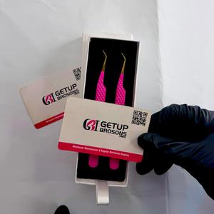 แหนบต่อขนตา GETUP BROSONS IMPEX 45 สีชมพูร้อน ปลายสีทอง สแตนเลสสตีล ป้องกันไฟฟ้าสถิตย์ จับถนัดมือ ปลายเรียบ 10 มม. - Product Image 1