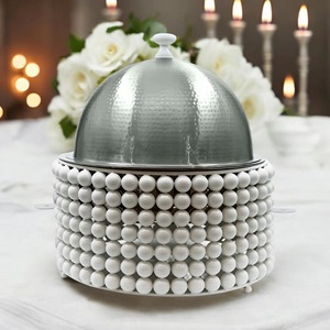 Magnifique réchaud à buffet orné de perles, idéal pour les événements de restauration élégante et la présentation de dîners de luxe. - Product Image 6