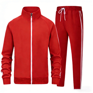 Survêtement uni tendance conçu pour un style de vie moderne, avec un tissu doux et respirant, une coupe décontractée et un look épuré et élégant pour tous les jours. - Product Image 1