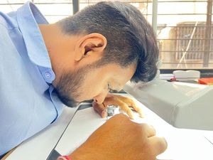 Diamant rond brillant de laboratoire CVD HPHT 2-3 mm VVS VS Couleur F Haute qualité Pierre en vrac TCW 1 pour la fabrication de bijoux - Product Image 6