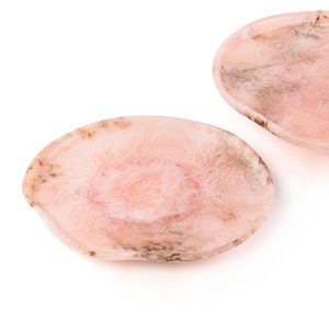 Grand bol de service en résine époxy avec plateau surélevé et soucoupes design pour une mise en scène de table haut de gamme pour le Ramadan - Product Image 6