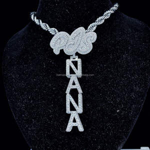 Version verticale Iced Out Hiphop VVS Diamant Lettre Pendentif 925 Argent Sterling Buss Down Moissanite Pendentif - Product Image 1