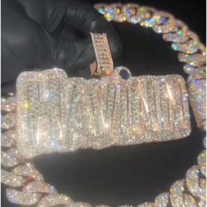 Pendentif Lettre Hip Hop Moissanite Iced Out en Argent 925 VVS Baguette Personnalisé Certifié GRA Unisexe Chaîne Cubaine Plaqué Or pour Fête - Product Image 1