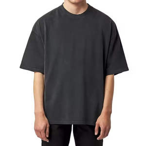 เสื้อยืดทรงบ็อกซ์ คอวี แขนเสื้อแบบดรอปโชว์เดอร์ พิมพ์ลายได้ตามต้องการ ทรงโอเวอร์ไซส์ สำหรับผู้ชาย สีซีดแบบซันเฟด - Product Image 4