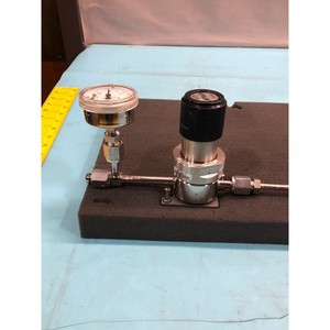 Régulateur de pression APTECH AP5008S 4 MT SC MK + - Équipement et pièces semi-conductrices de renommée mondiale à la confiance de tous - Product Image 4