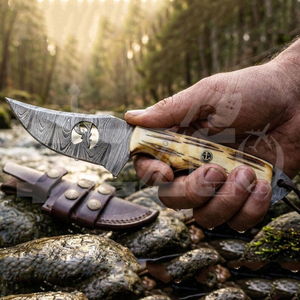มีดล่าสัตว์เหล็กดามัสกัสแบบ OEM พร้อมด้ามจับทำจากเขาสัตว์ ก้านมีดแบบตายตัว สำหรับตั้งแคมป์ กิจกรรมกลางแจ้ง และพกพาประจำวัน พร้อมปลอกหนัง - Product Image 3